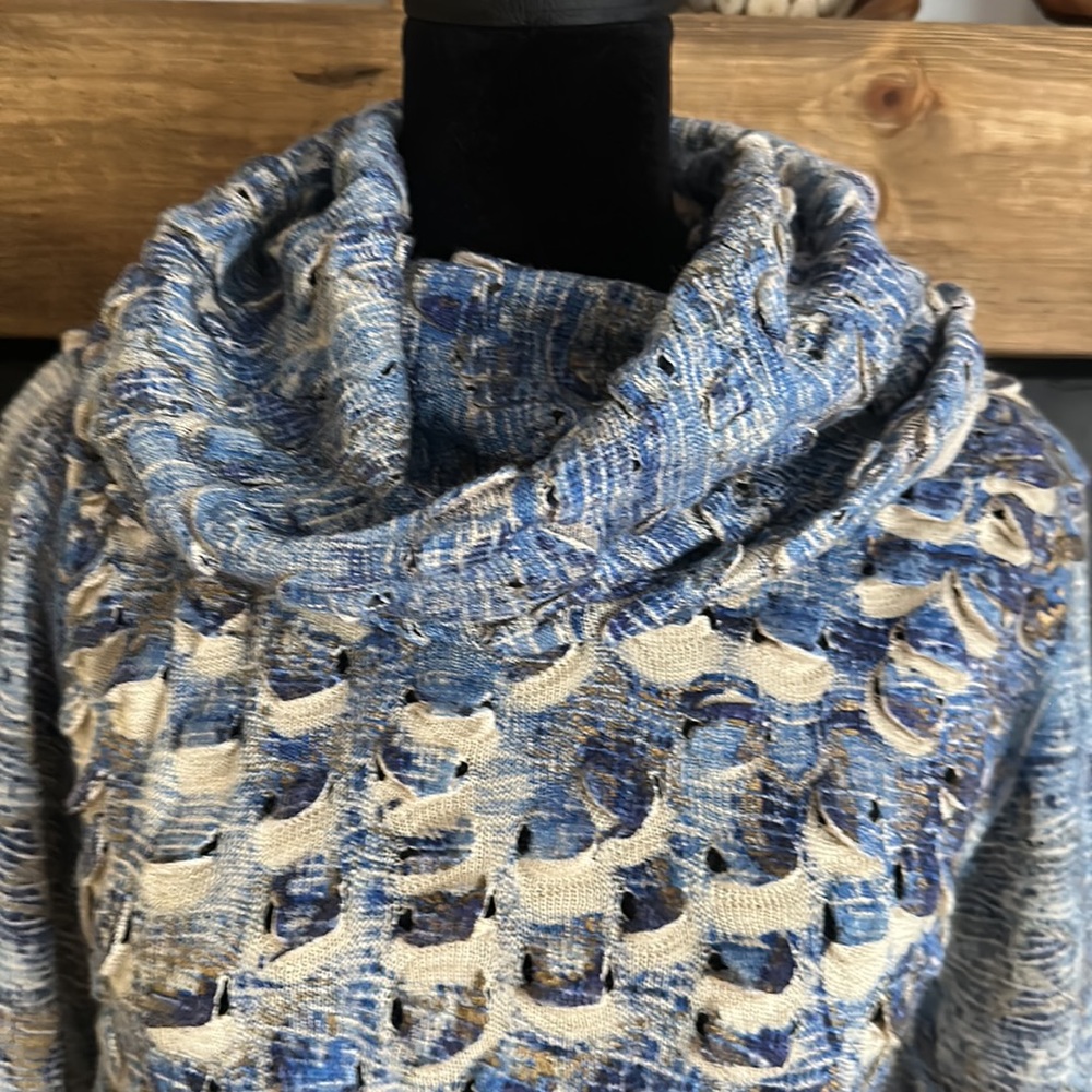 Like New Alberto Makali Cowl Neck Wool Dress Shirt Sz M - Picture 2 of 5